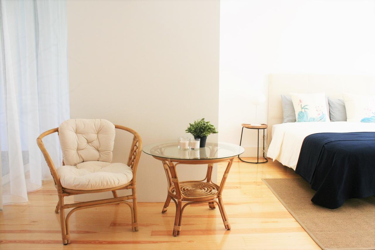 Charming Estoril Apt Beach 5 Min Walk Buitenkant foto